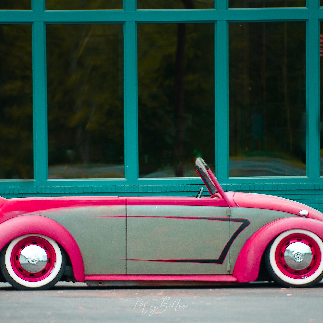Digital Background: Punch Bug Pink - Meg Bitton Productions