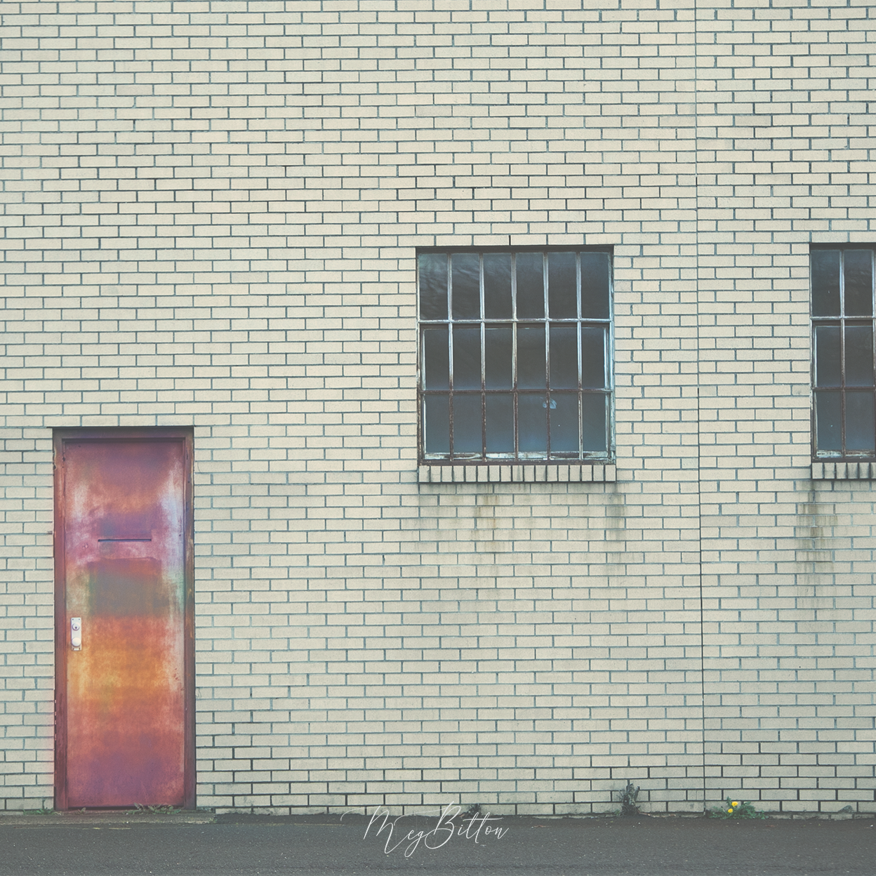 Digital Background: Rusty Rainbow - Meg Bitton Productions
