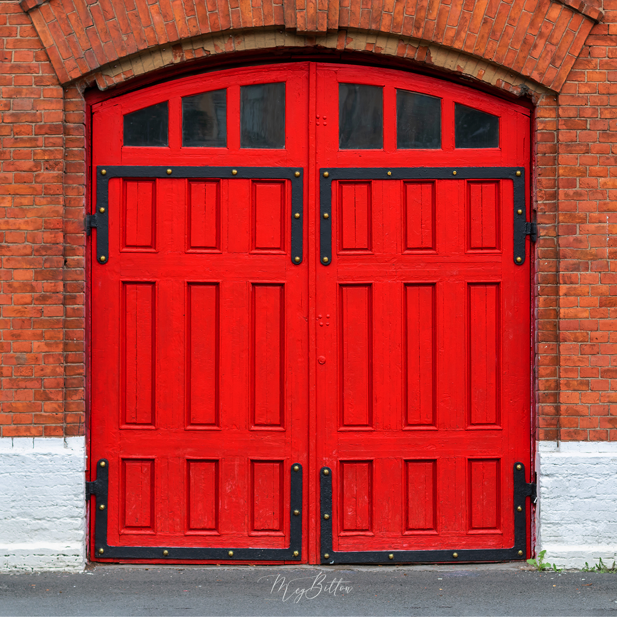 Digital Background: Fire Station Doors - Meg Bitton Productions