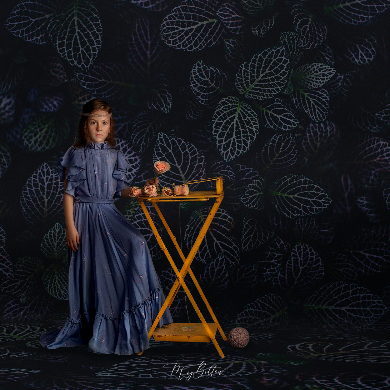 Digital Studio Backdrop: Leafy Blues - Meg Bitton Productions