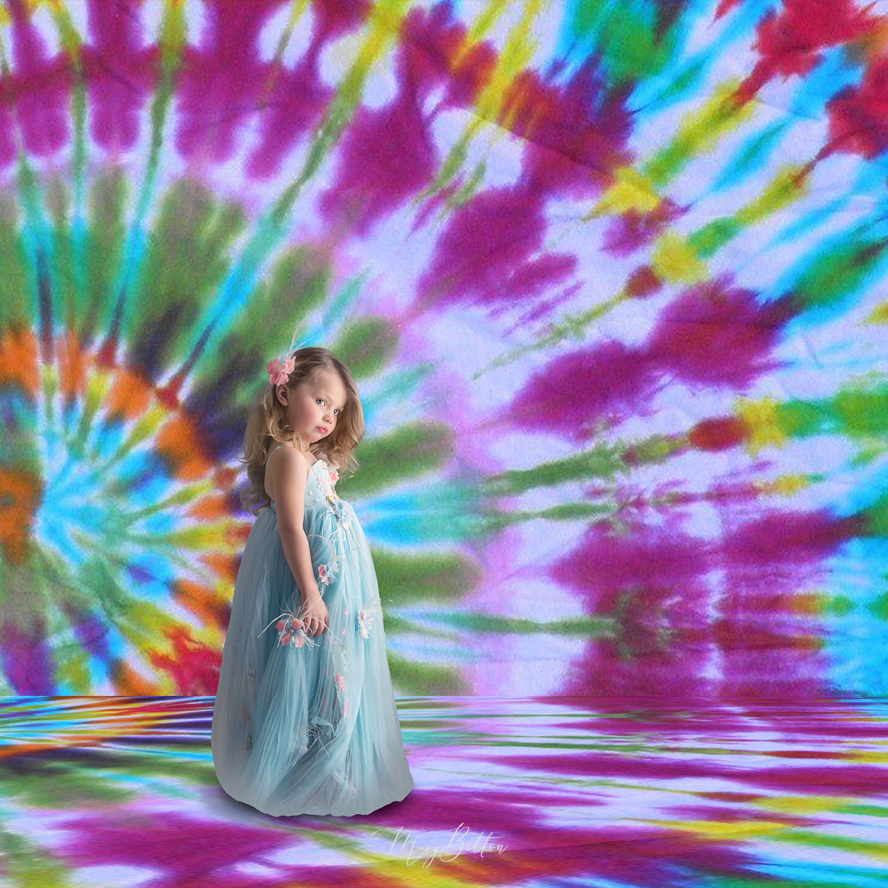 Digital Studio Backdrop: Tie Dyed World - Meg Bitton Productions