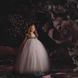 Digital Studio Backdrop: Vintage Bouquet - Meg Bitton Productions