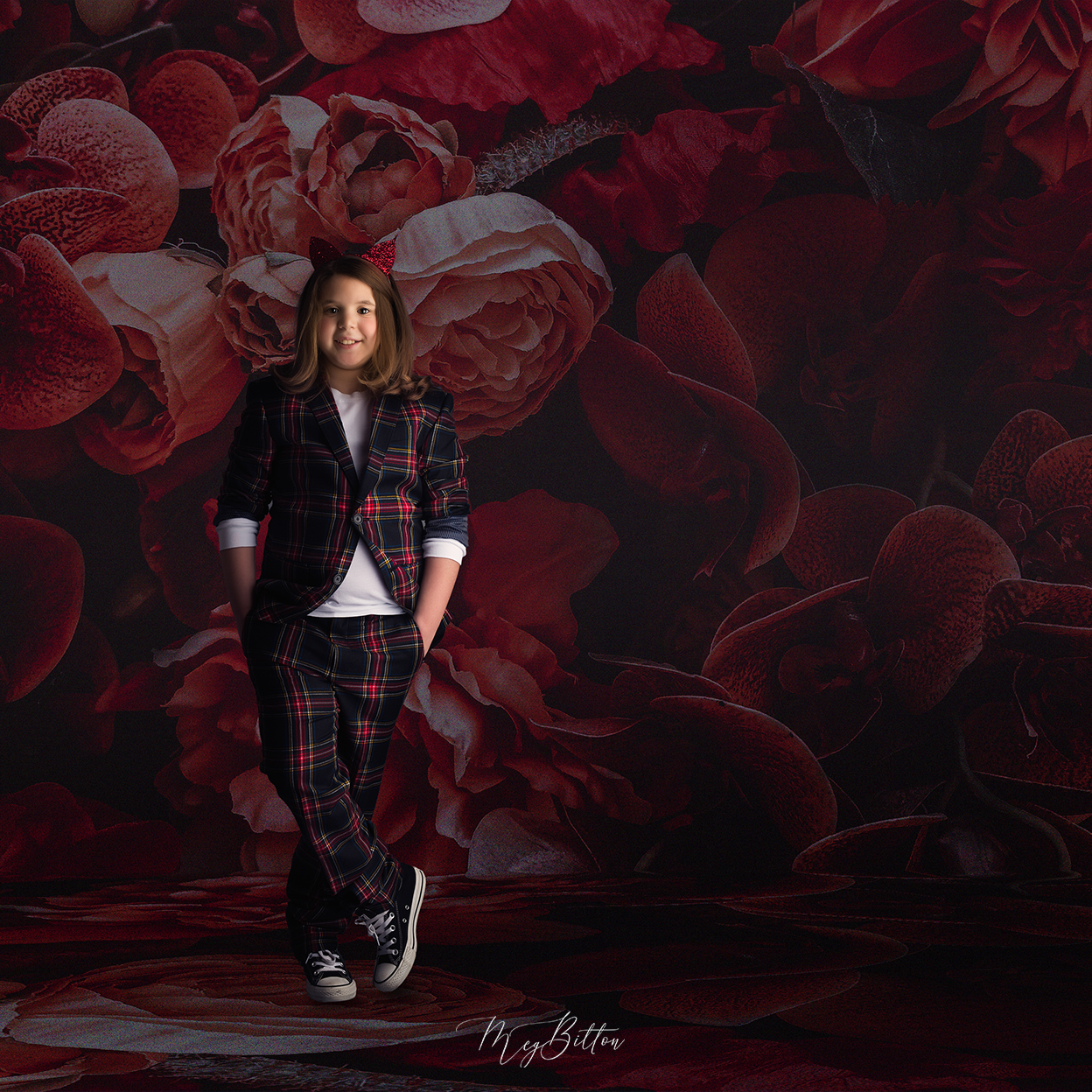 Digital Studio Backdrop: Vintage Valentine - Meg Bitton Productions