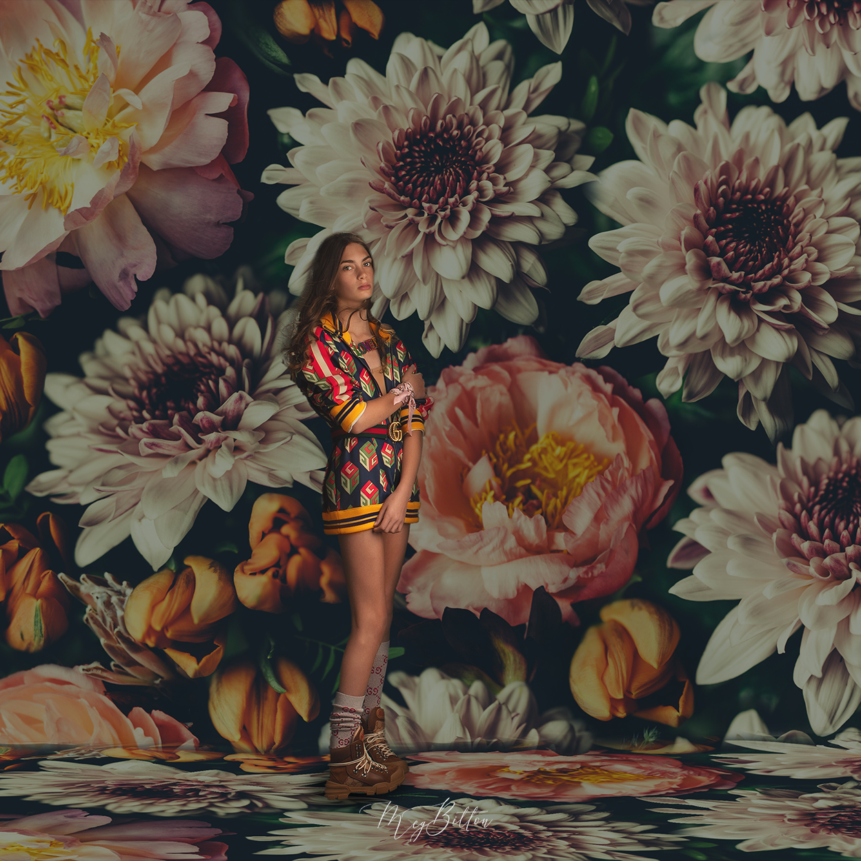 Digital Studio Backdrop: Retro Floral - Meg Bitton Productions